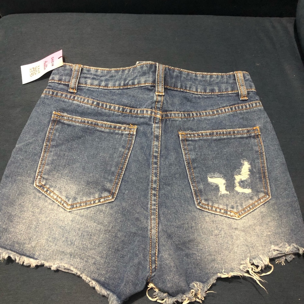 Distressed dark wash jean shorts, size XS